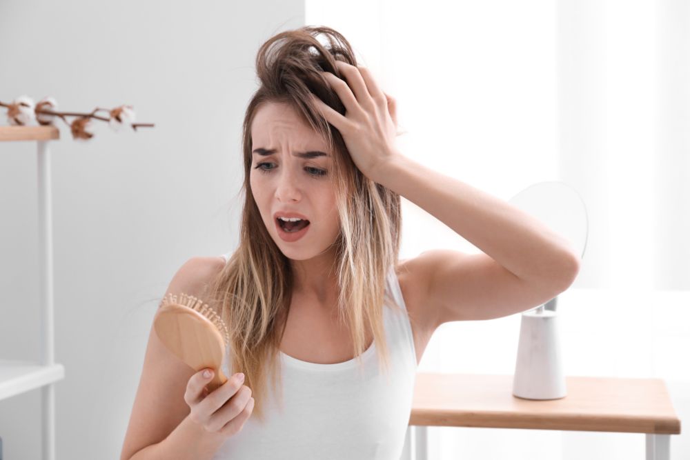 Natürliche Haarpflege mit Verwendung von ätherischen Ölen